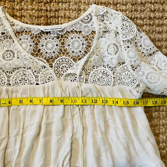 American Eagle M White Lace Boho Top - Picture 8 of 10